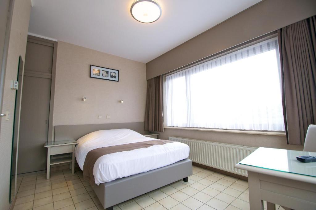Hotel De Golf Bredene Bilik gambar