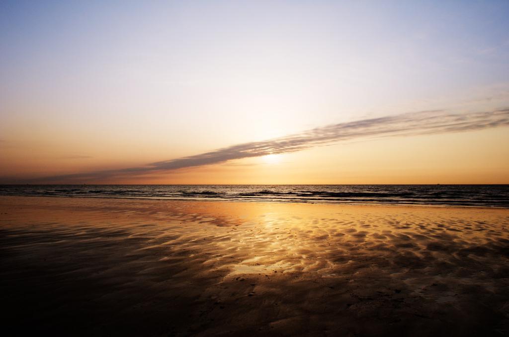 Hotel De Golf Bredene Luaran gambar