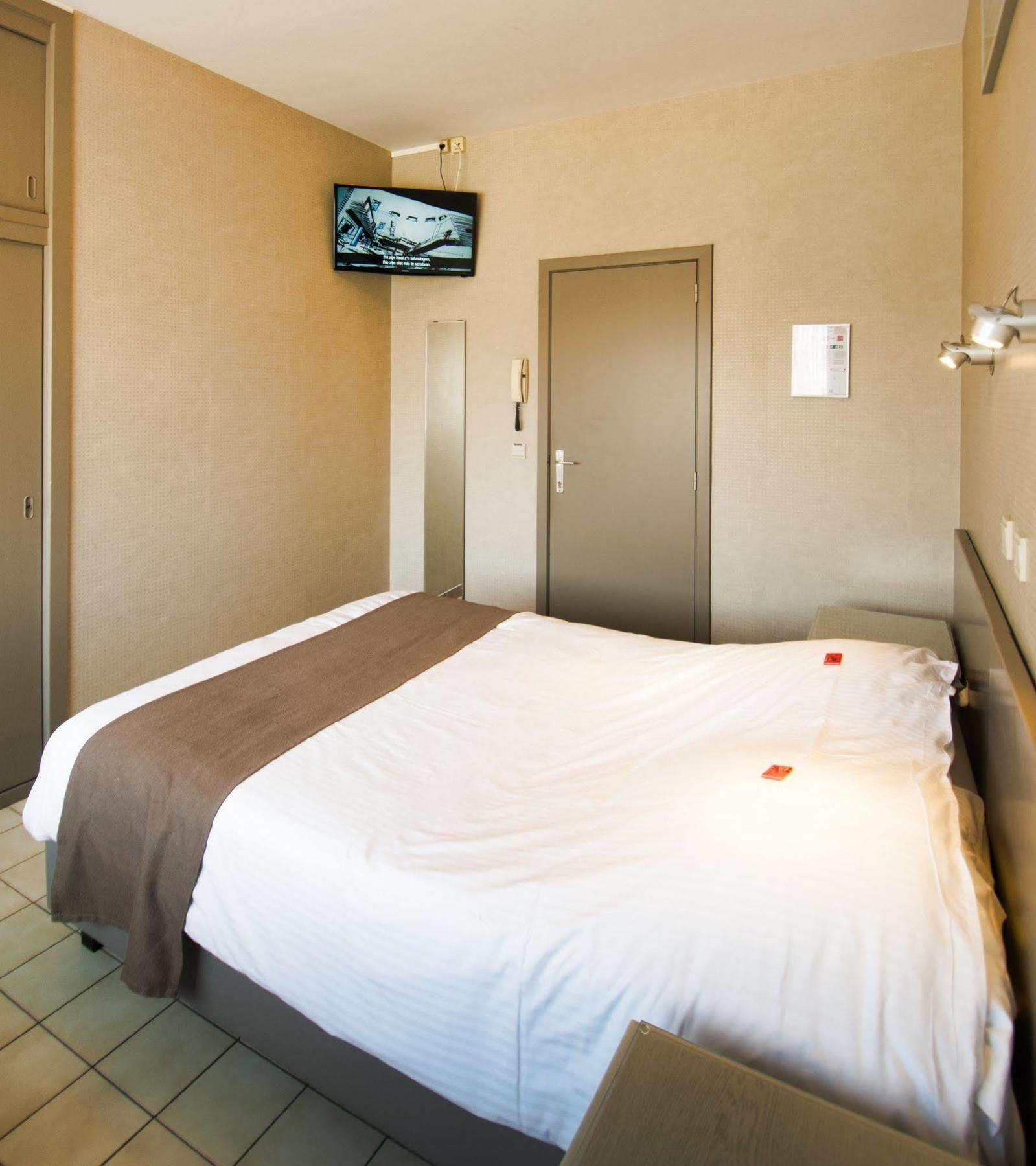 Hotel De Golf Bredene Luaran gambar