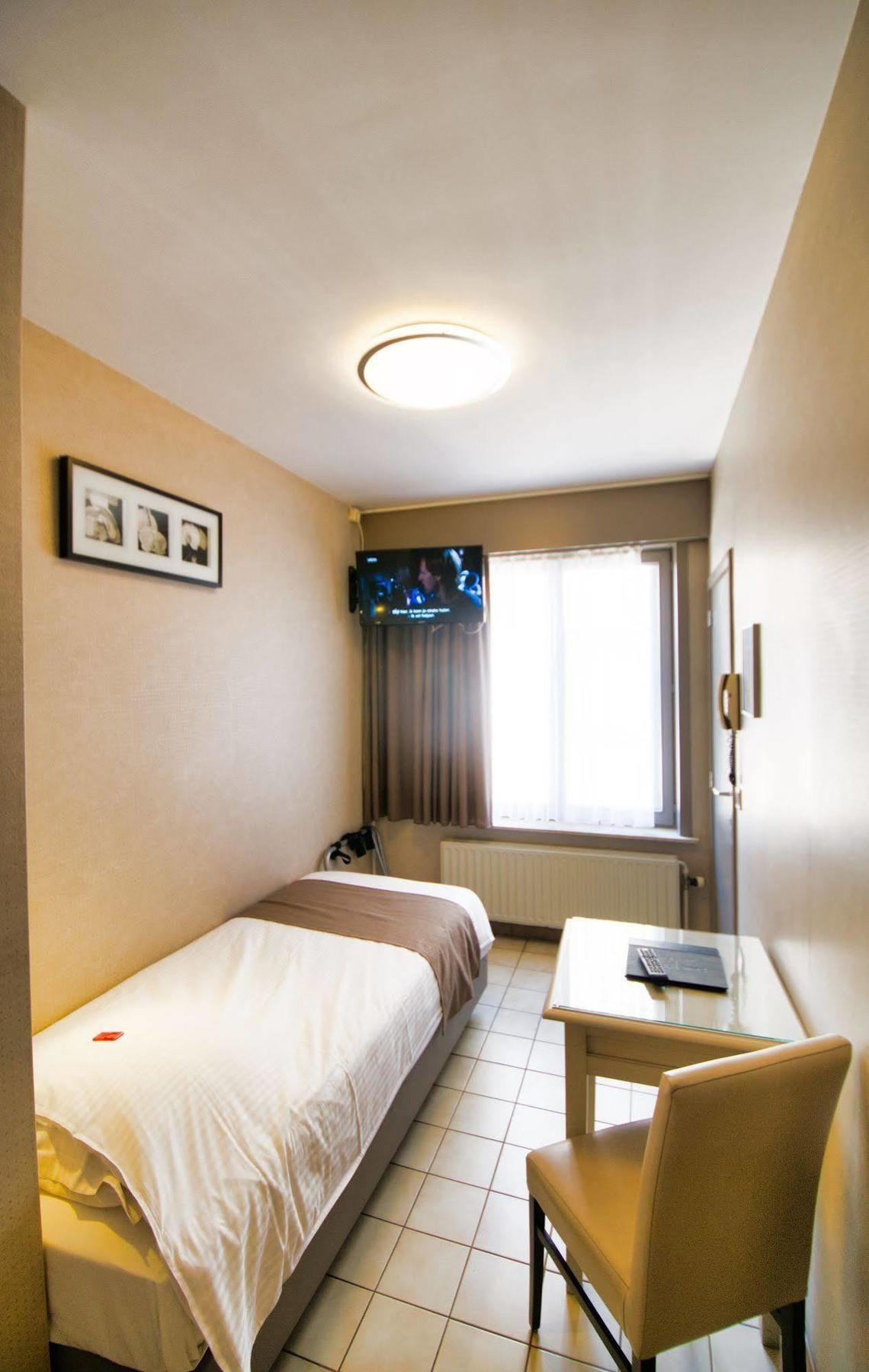 Hotel De Golf Bredene Luaran gambar